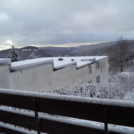 아파트 First Class